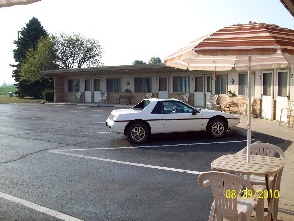 Plaza Motel Bryan Kültér fotó